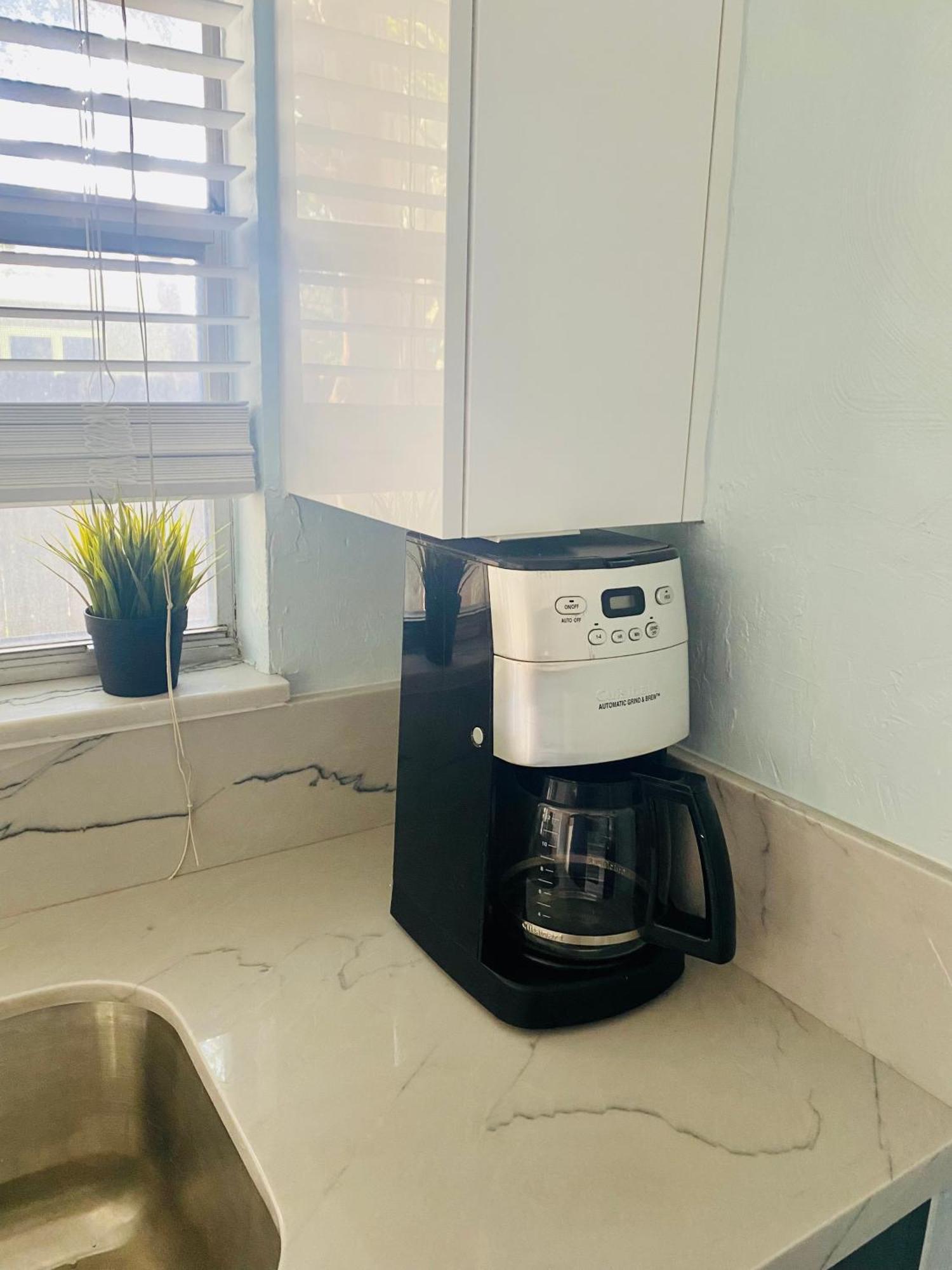 One Bedroom Apt With Private Patio Near Fort Lauderdale Beach 외부 사진